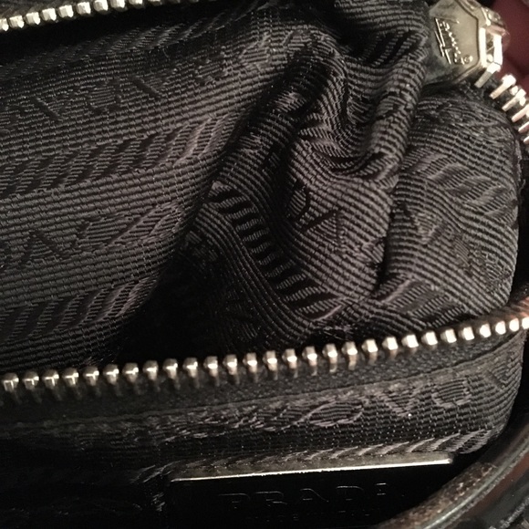 Prada Hobo Size Chart